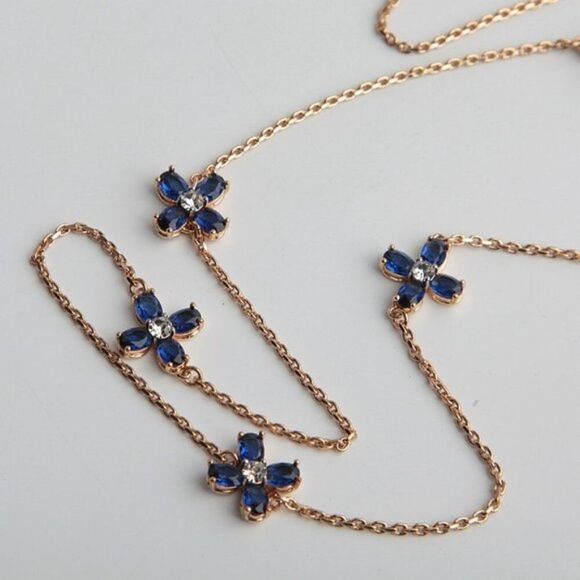 NWOT Tory Burch Buddy Clover Necklace - Picture 3 of 9